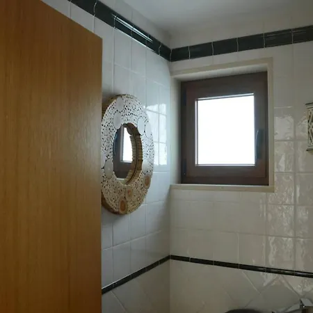 빌라 Villa With Pool Near The Beach